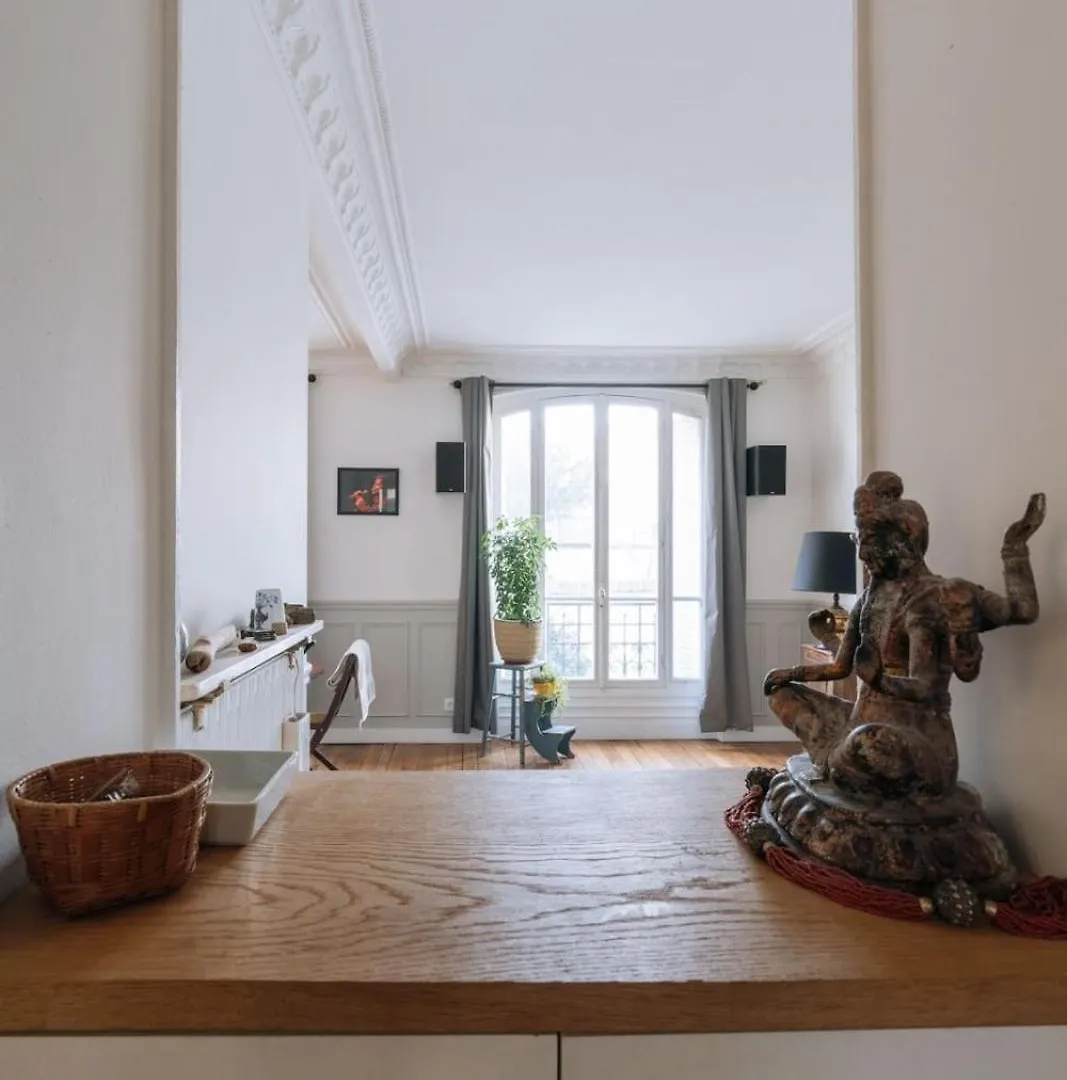 Luminous Parisian-Style 1Bd Apartmentbelleville Apartman